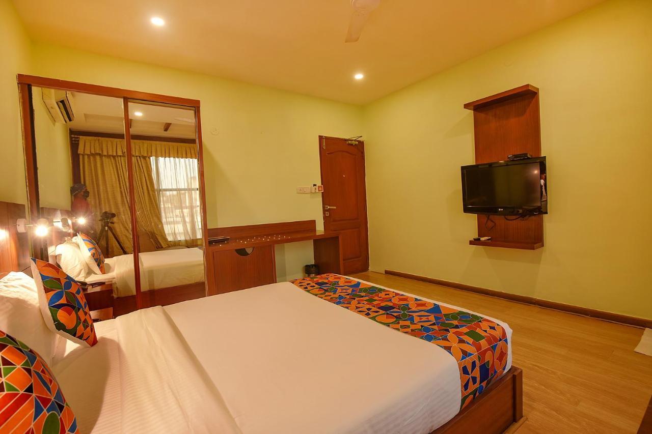 Fabhotel The Btm Palace - Btm Layout Nr Gopalan Innovation Mall บังกาลอร์ ภายนอก รูปภาพ