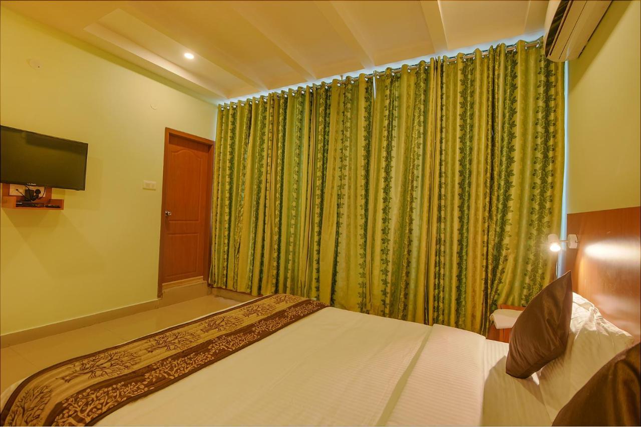 Fabhotel The Btm Palace - Btm Layout บังกาลอร์ ภายนอก รูปภาพ
