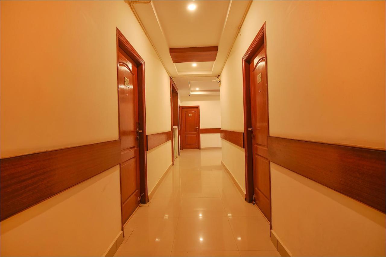 Fabhotel The Btm Palace - Btm Layout Nr Gopalan Innovation Mall บังกาลอร์ ภายนอก รูปภาพ