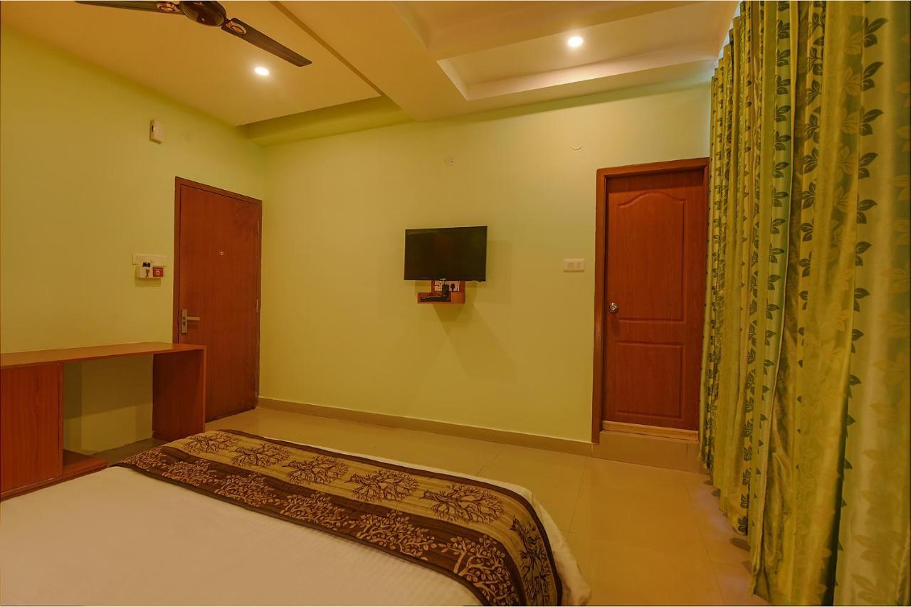 Fabhotel The Btm Palace - Btm Layout บังกาลอร์ ภายนอก รูปภาพ